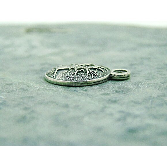 Oberon Design Silver Tone Tree Of Life Charm Pendant Round Britannia Metal 1x1" - Picture 4 of 7
